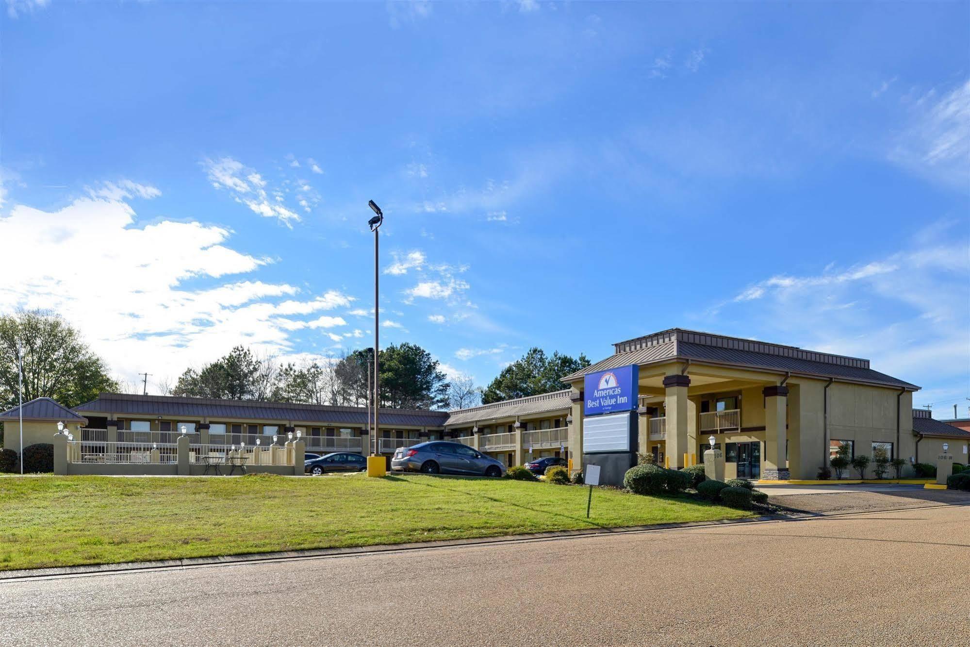 Americas Best Value Inn Byram Exterior photo